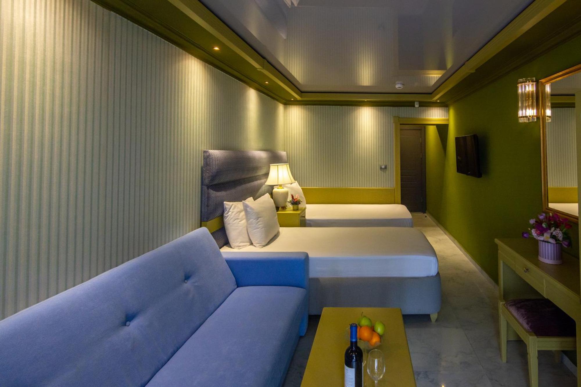 Hotel Craiova By Phoenicia Blue View Olimp Dış mekan fotoğraf