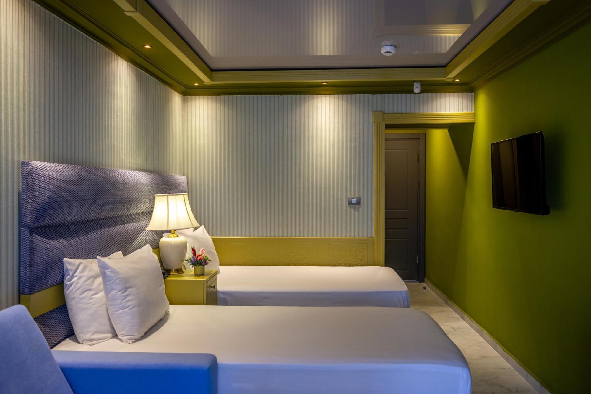 Hotel Craiova By Phoenicia Blue View Olimp Dış mekan fotoğraf